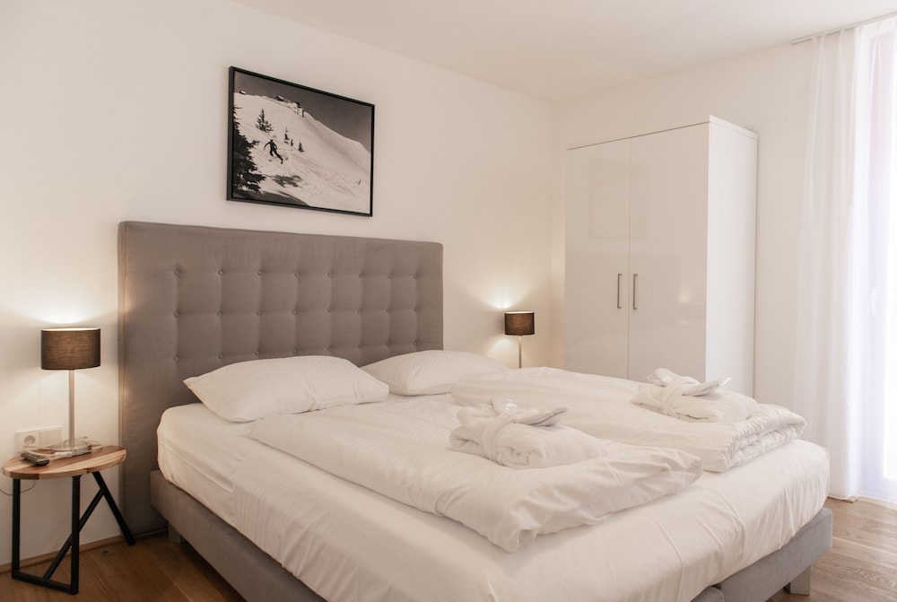 Apartment, 3 Bedrooms, Lake View (BV5.4 / Excl. 215 EUR cleaning fee) photo 2