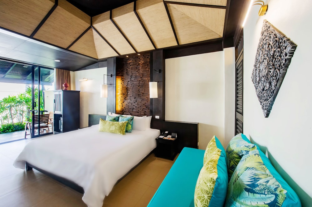 Deluxe Room - Photo 7