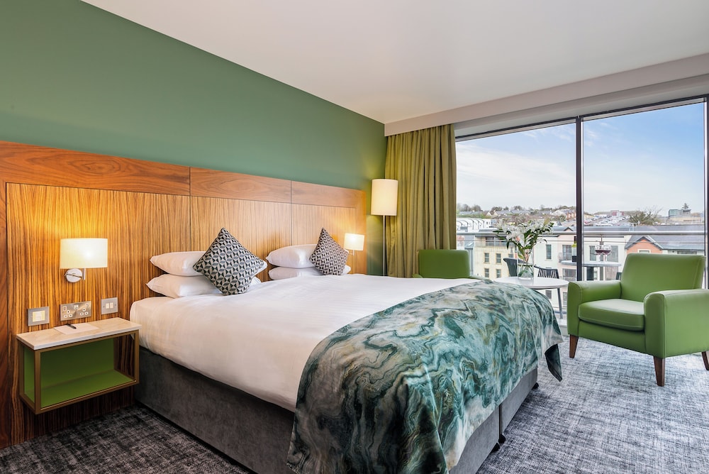 Deluxe Room, River View