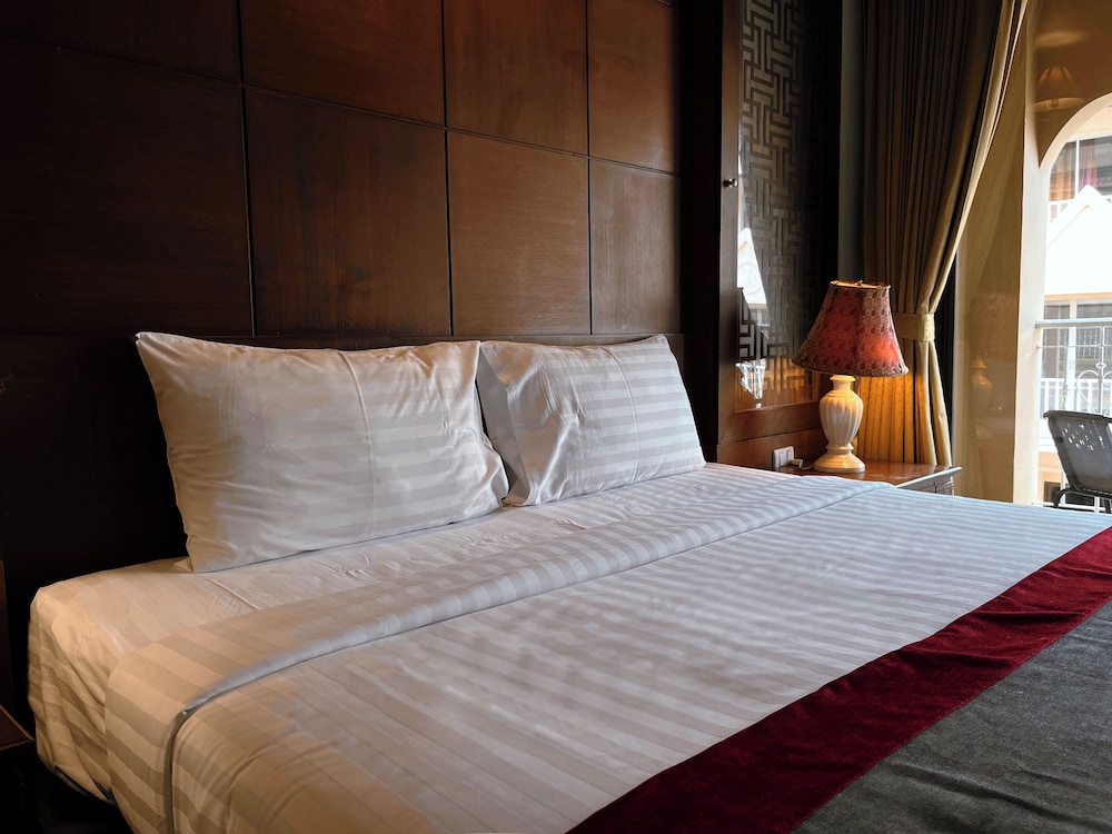 Standard Room - Photo 12