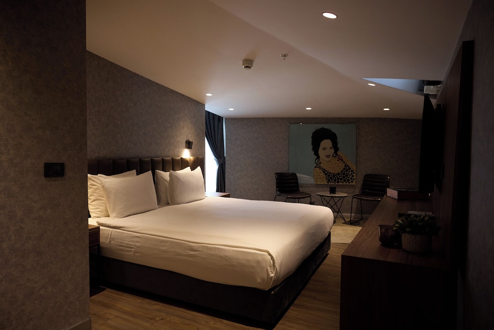 Suite photo 1