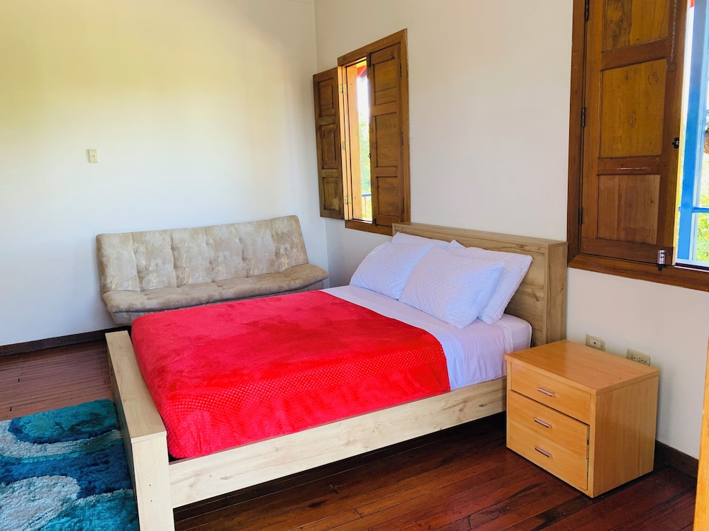 Family Double Room, Multiple Beds photo 1