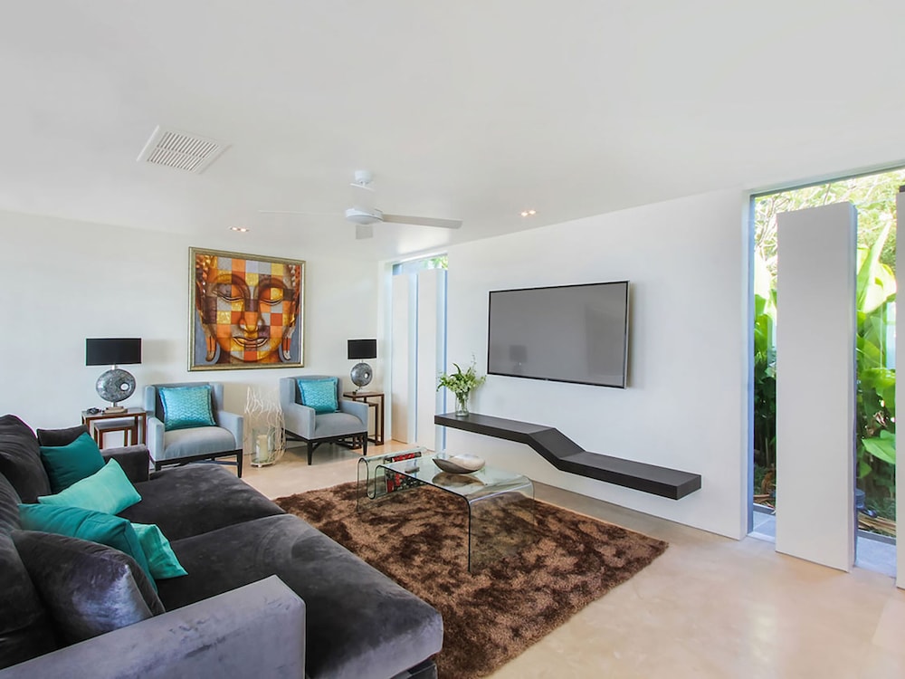 Villa, Multiple Bedrooms photo 3