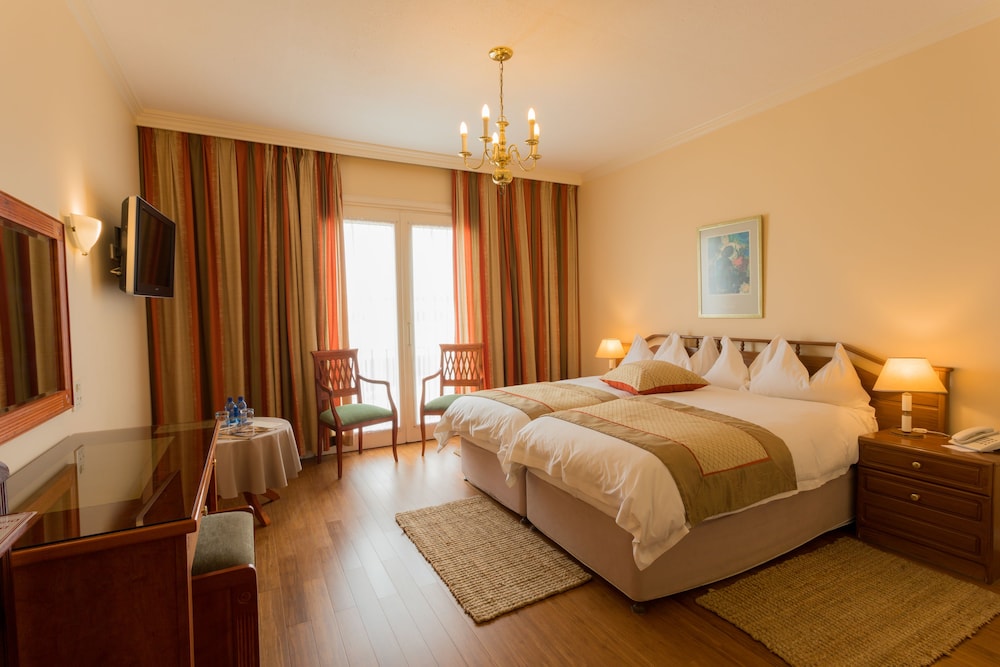 Double or Twin Room, 1 Bedroom photo 2