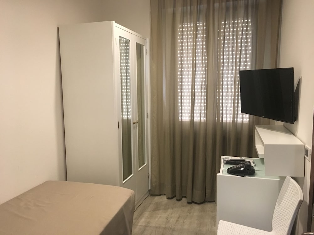 Standard Single Room photo 1