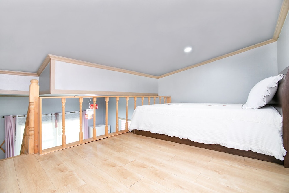 Condo (Robellia) photo 2