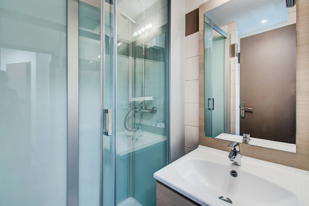 2 Rooms 4 Pax photo 3