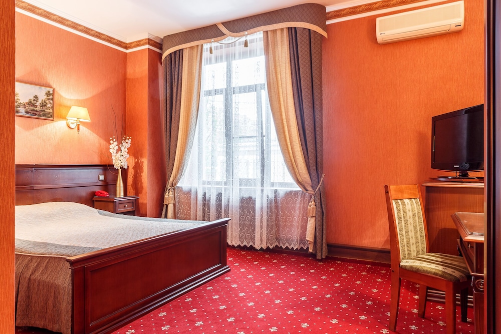 Standard Room photo 1