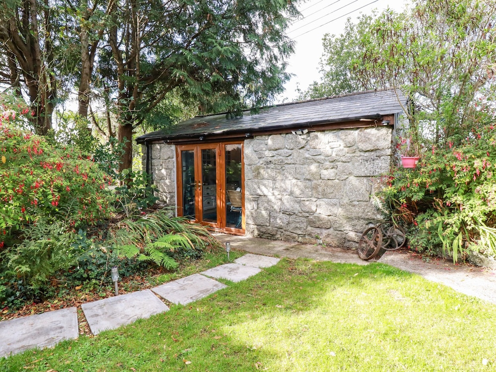 Cottage photo 2