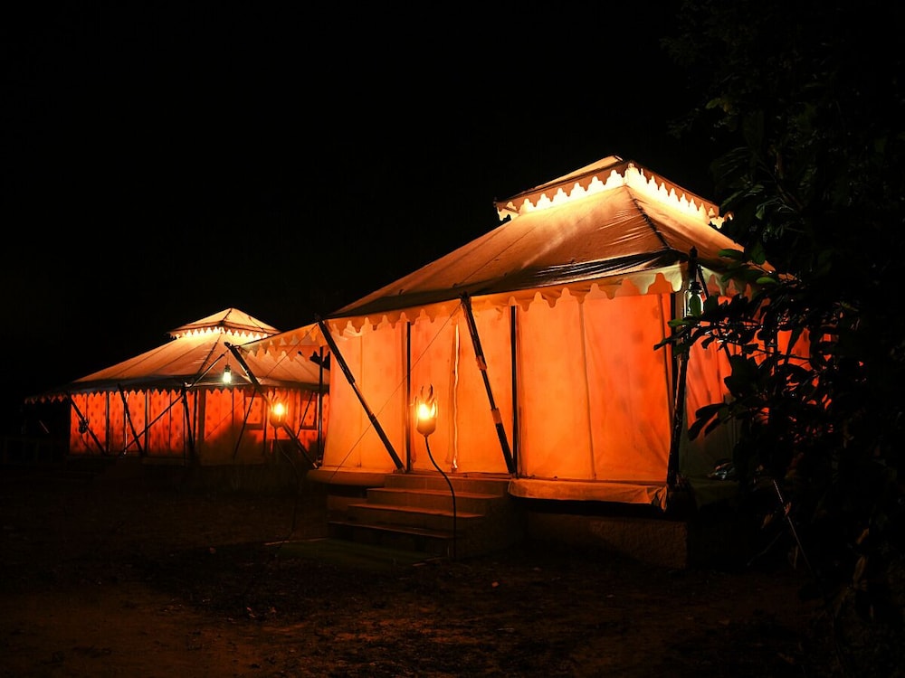 Royal Tent photo 3