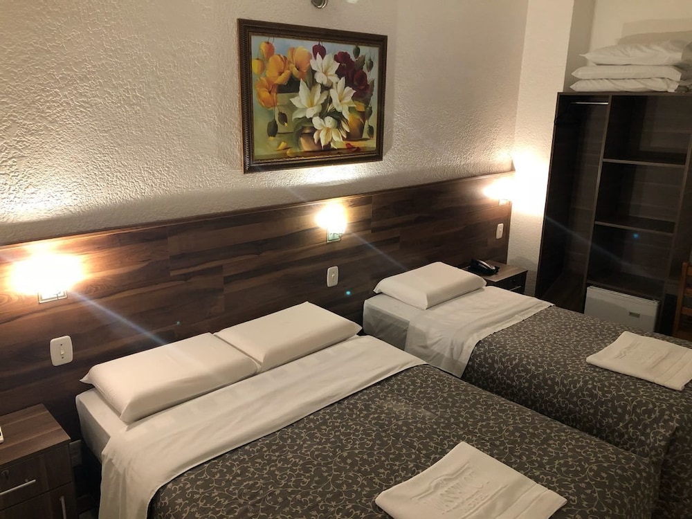 Deluxe Triple Room photo 1