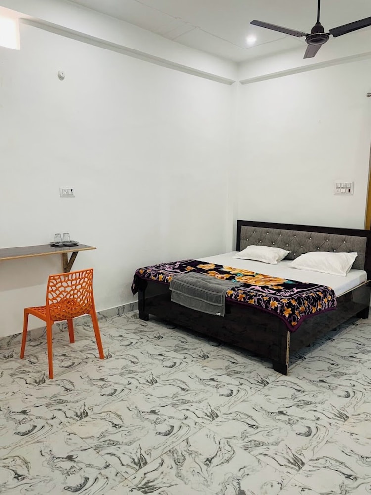 Deluxe Triple Room photo 1
