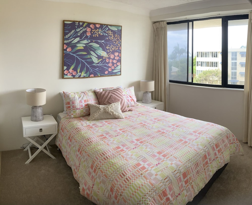 Three Bedroom Apartment - Three Queen Beds photo 3