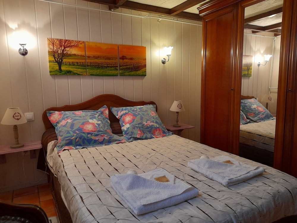 Basic Single Room, 1 Double Bed photo 1