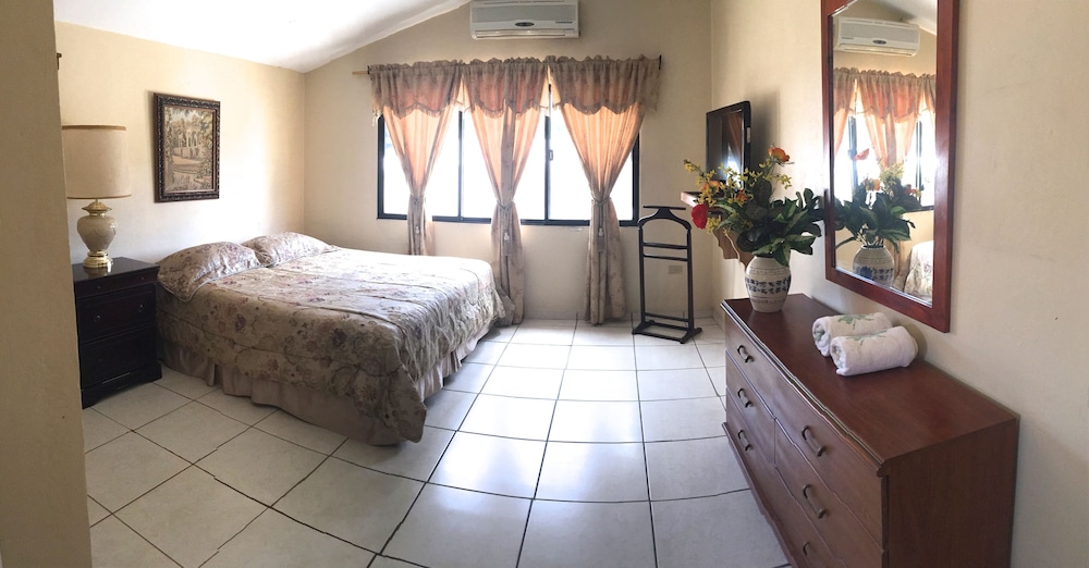 Comfort Double Or Twin Room, Private Bathroom, Garden View photo 1