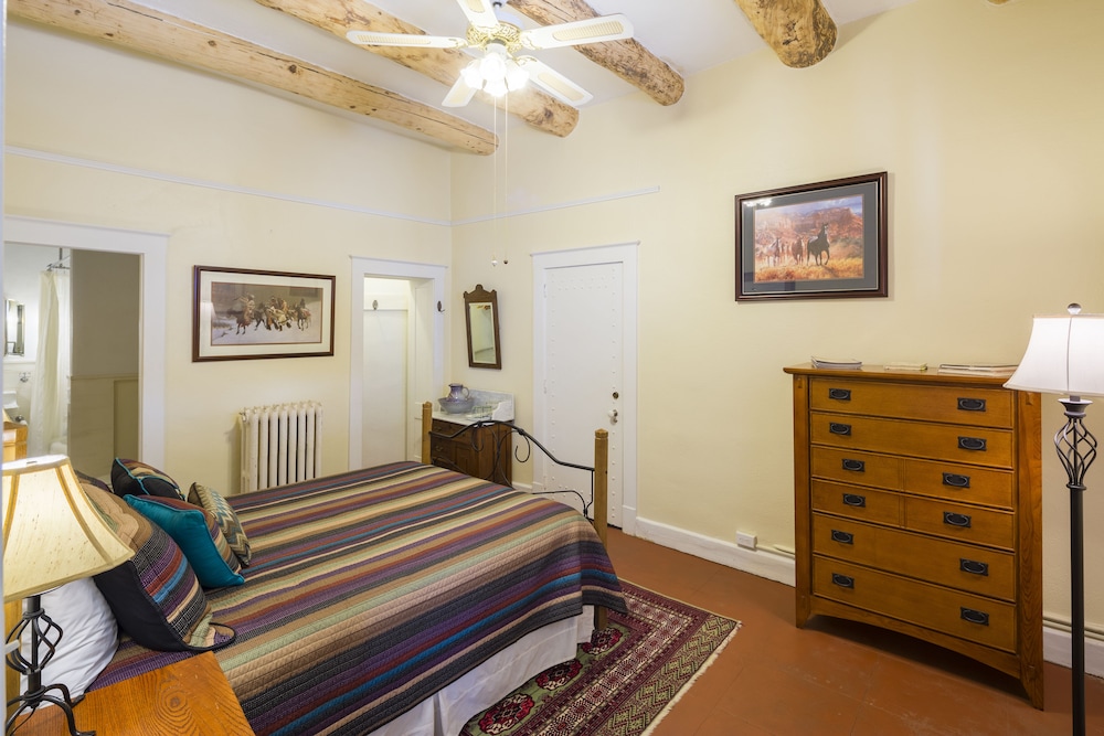 Beaubien Guest Room