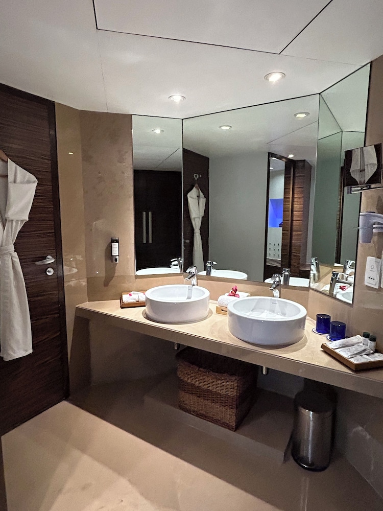Executive Suite (Executive Suite) - Photo 2