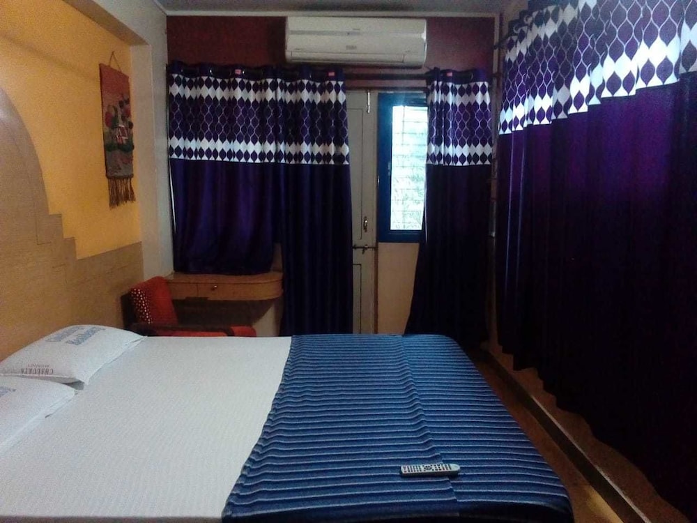Double Ac Room photo 1