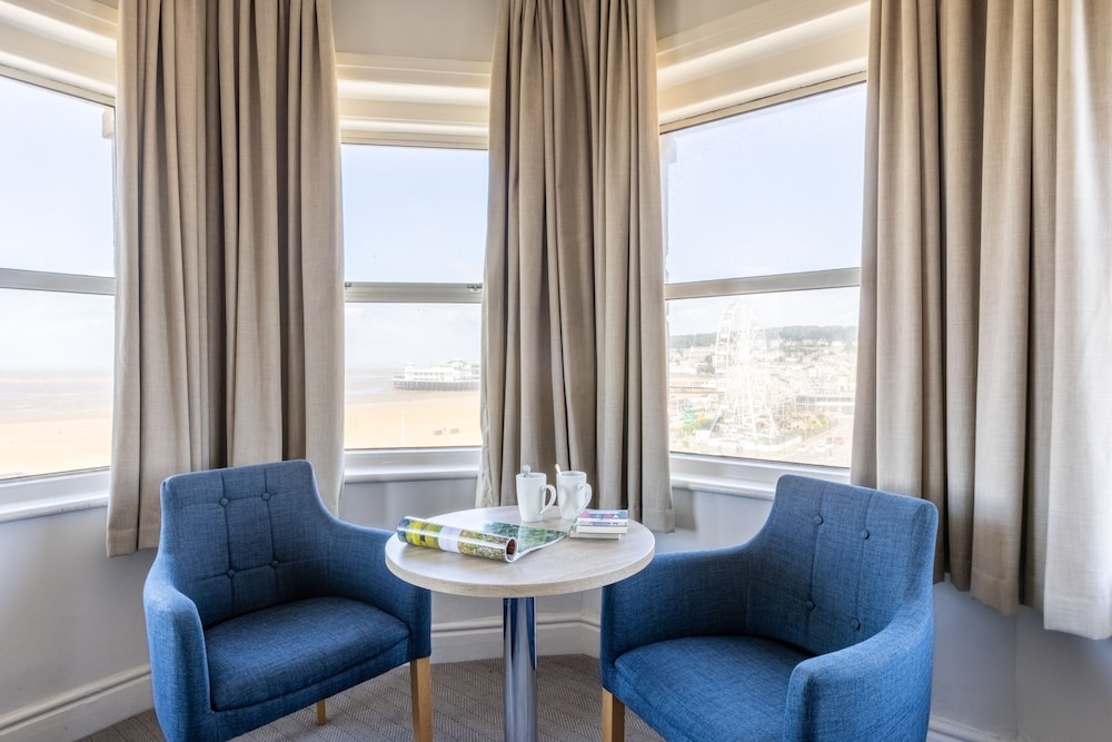 Superior Double Room (with Sea View) photo 2