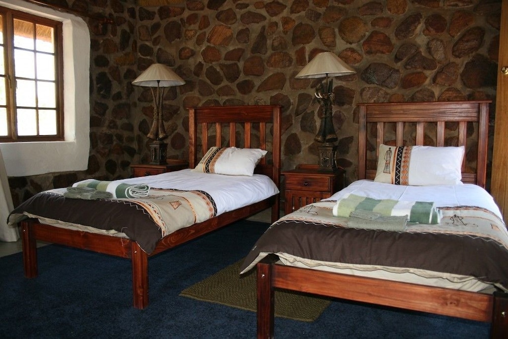 Basic Chalet, Multiple Beds, Balcony, Mountain View photo 1