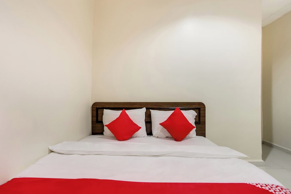 Standard Double Room, 1 King Bed photo 2