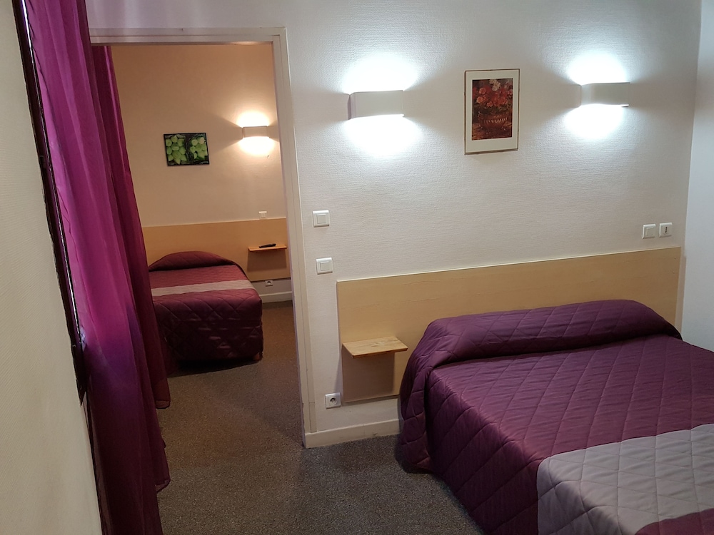 Standard Quadruple Room photo 3