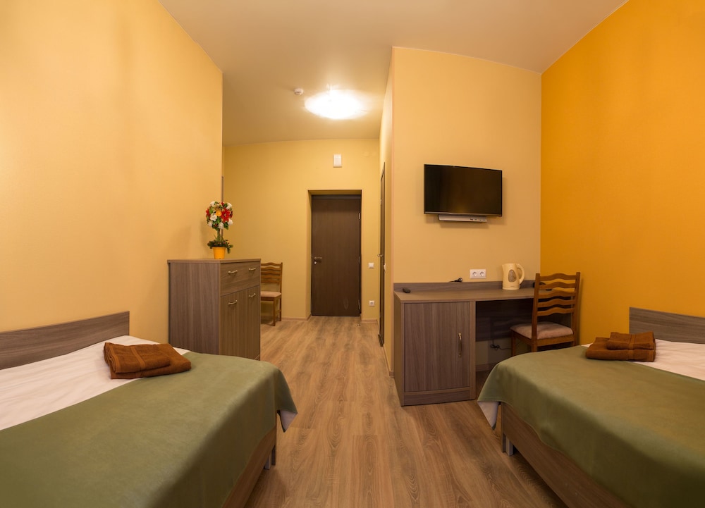 Standard Twin Room photo 2