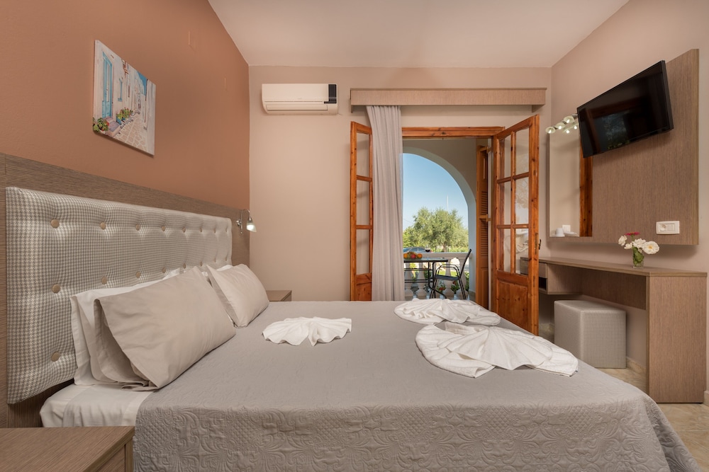 Studio, Balcony (for 2)