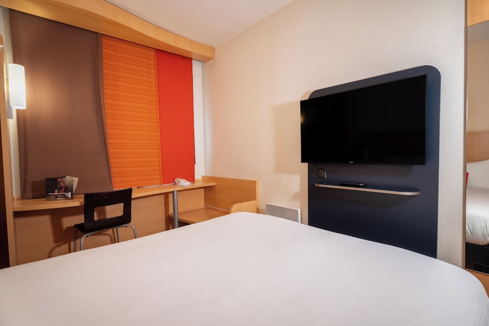 Standard Room, 1 Double Bed - Photo 4
