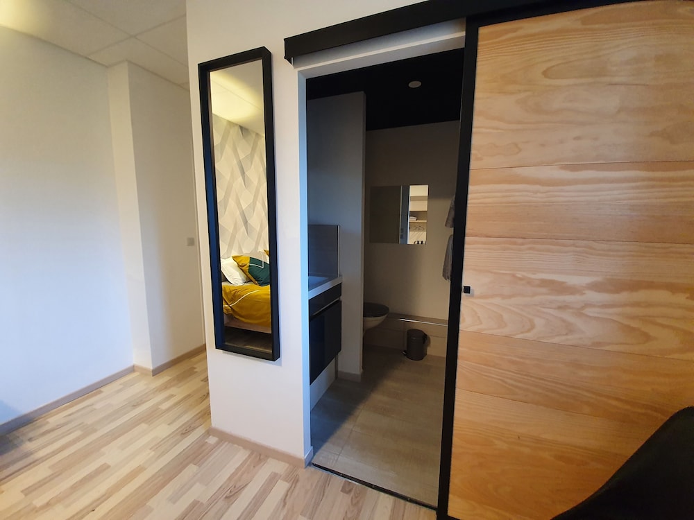 Double Room, Ground Floor photo 3