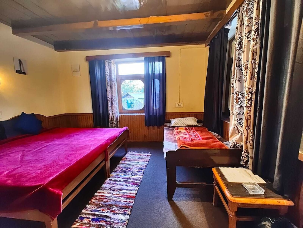 Standard Triple Room, Mountain View
