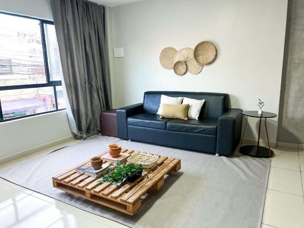 Panoramic Studio