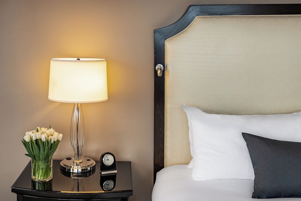 Junior Suite, Multiple Beds (Family) - Photo 3