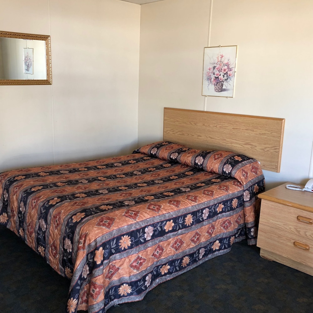 Economy Room, 1 Double Bed photo 3