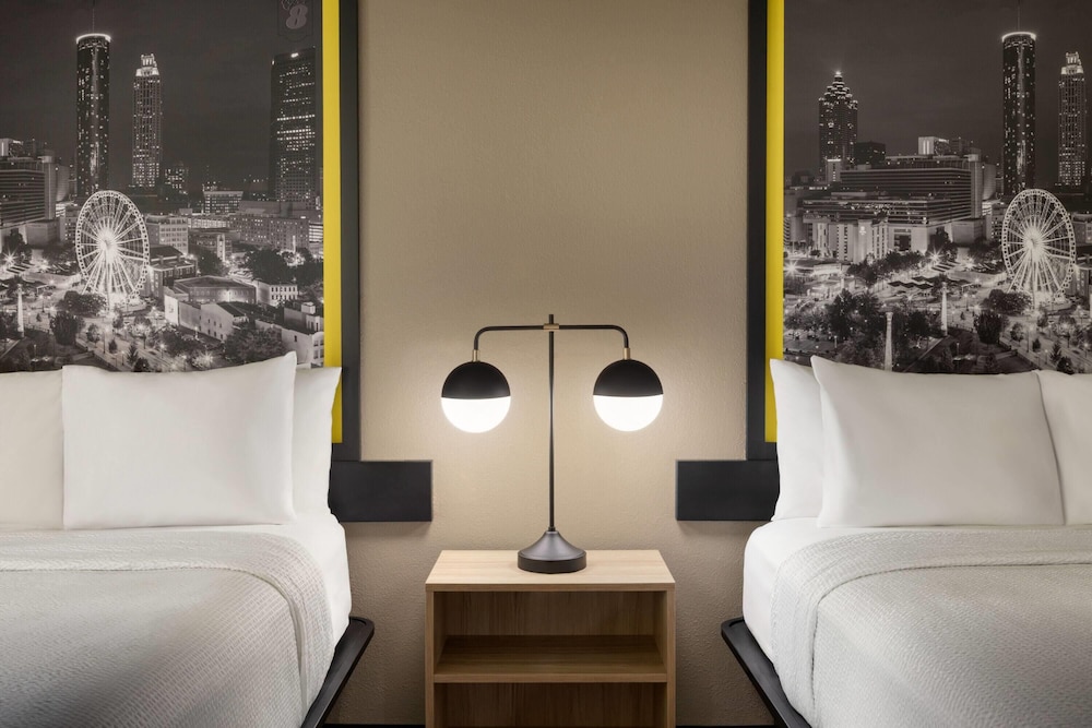 Room, 2 Queen Beds, Non Smoking - Photo 4
