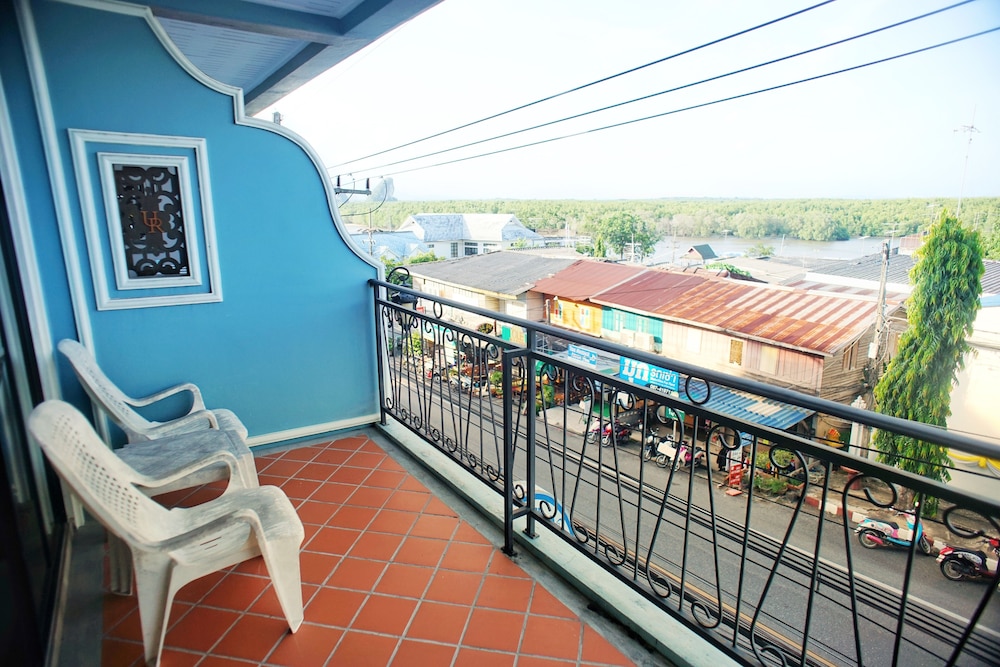 Standard Double Room, Balcony photo 2