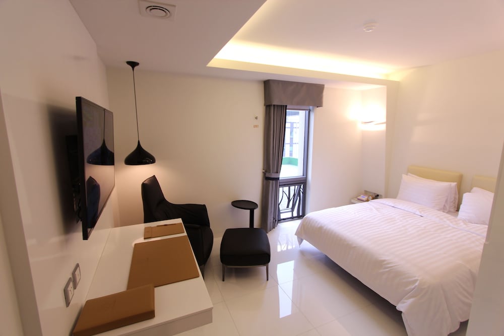 Superior Double Room (check-in available until 11 pm) photo 2