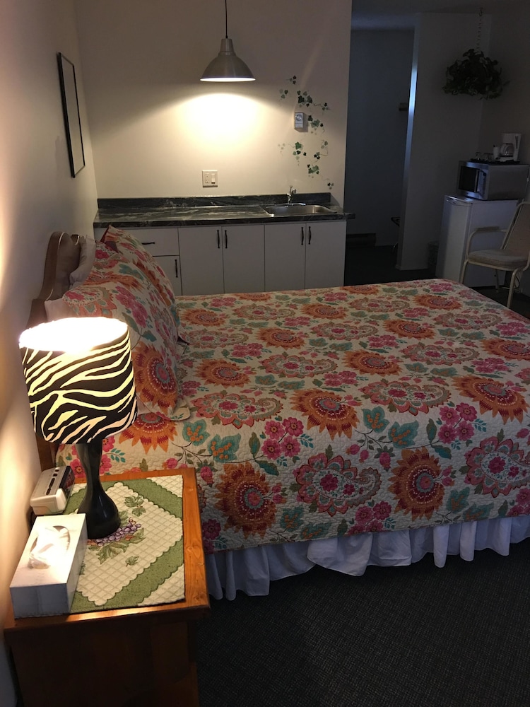 Superior Studio, Kitchenette photo 3
