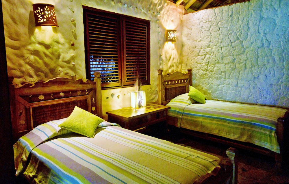 Comfort Bungalow, 3 Bedrooms - Photo 1