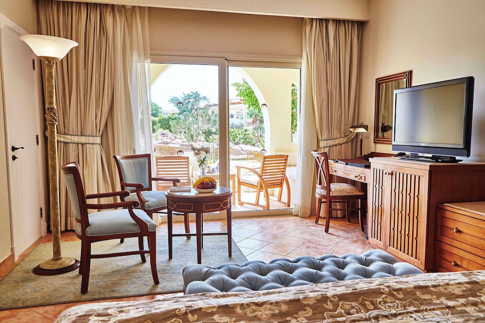 Standard Room (Resort View Room) - Photo 4