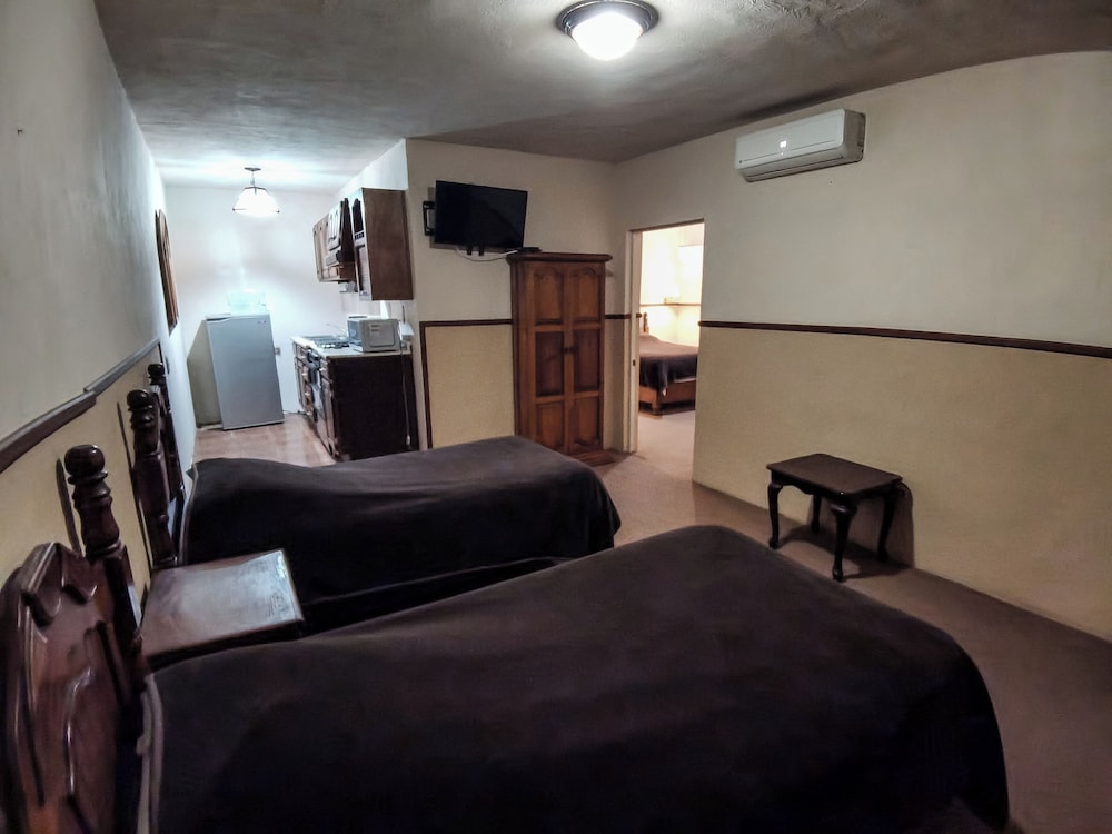 Standard Suite, Courtyard View
