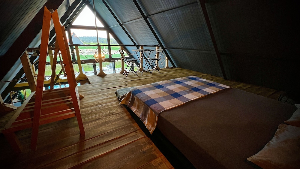 Family Bungalow photo 1