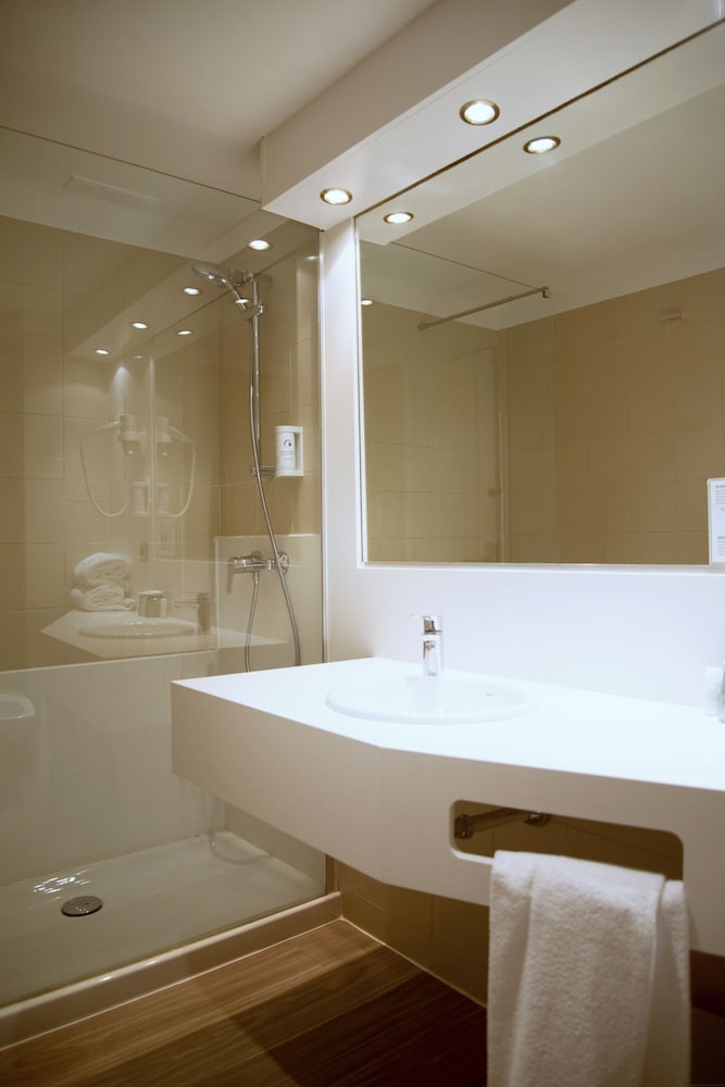 Quadruple Room, Sea View, Sea Facing (2+2) - Photo 14