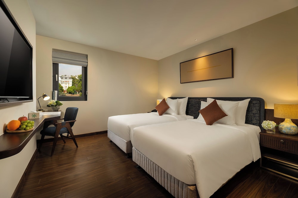 Executive Double or Twin Room, City View