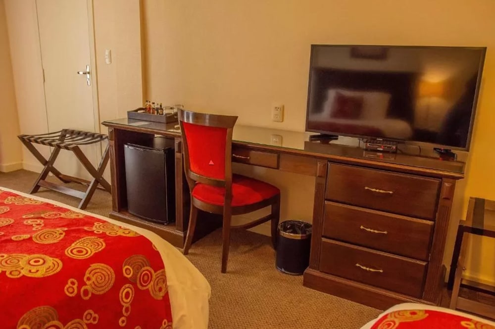 Junior Room, 2 Twin Beds - Photo 1