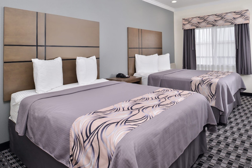 Deluxe Double Room, 2 Queen Beds, Kitchenette photo 3