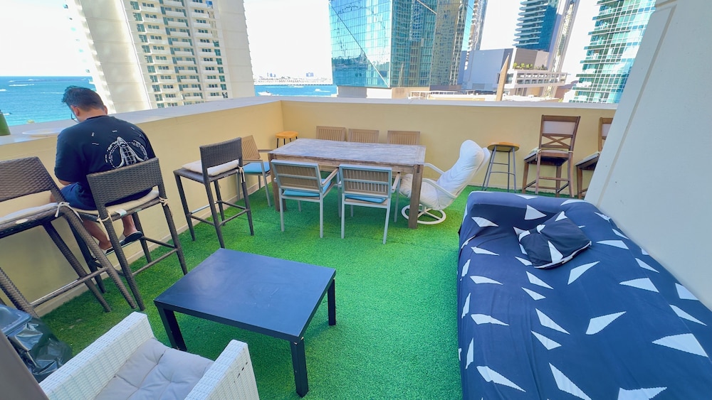 Design Shared Dormitory, Mixed Dorm, Jetted Tub, Beach View photo 2