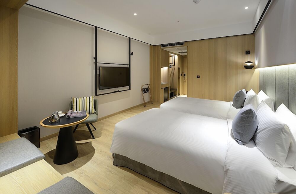 Deluxe Twin Room with museum view - Photo 5