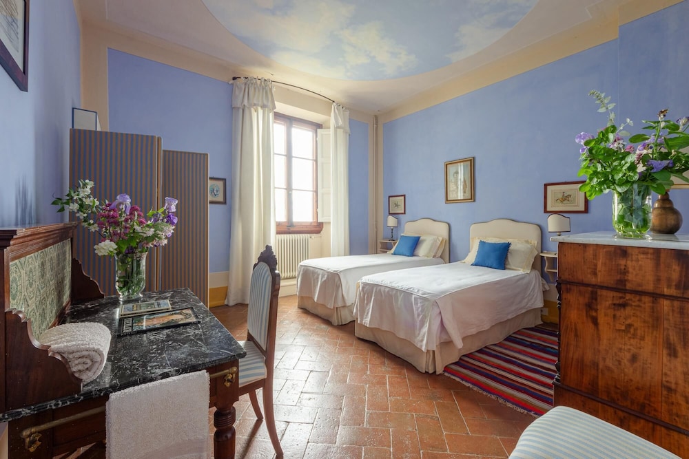 Villa di Tizzano Luxurious Retreat in Paradise, Photo 49