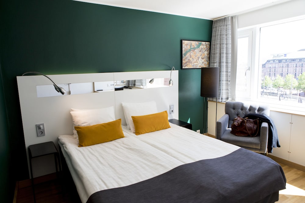 Standard Double Room - Photo 3